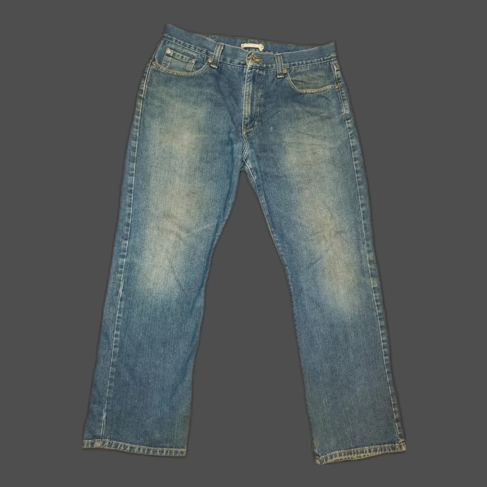 L.L. Bean Standard Fit Jeans - Picture 1 of 13
